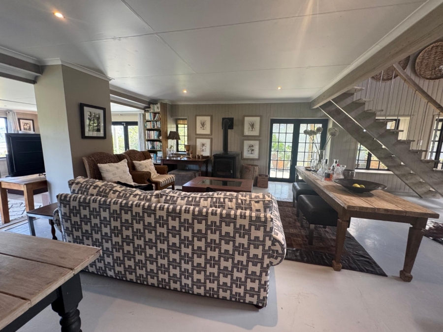 6 Bedroom Property for Sale in Sedgefield Rural Western Cape